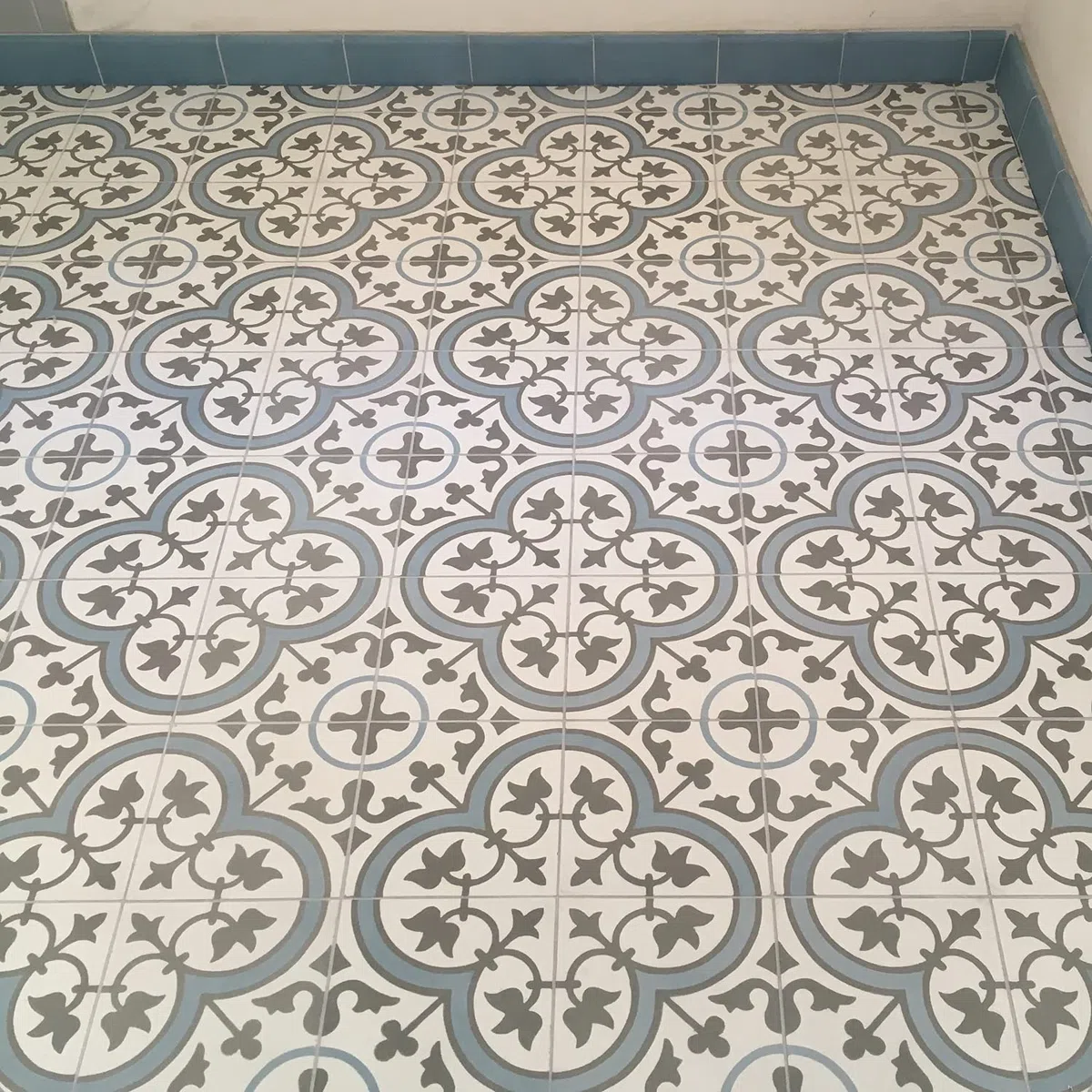 Jugendstil Fliesen Dekor Kajal - viele Farben und Kombinationen - Fliesenteppich (blau, Musterpaket)